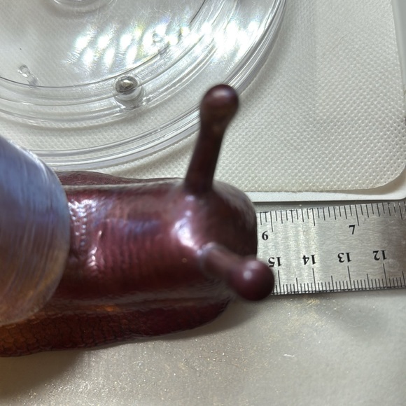 Iridescent Resin Snail Figurine - Picture 12 of 12